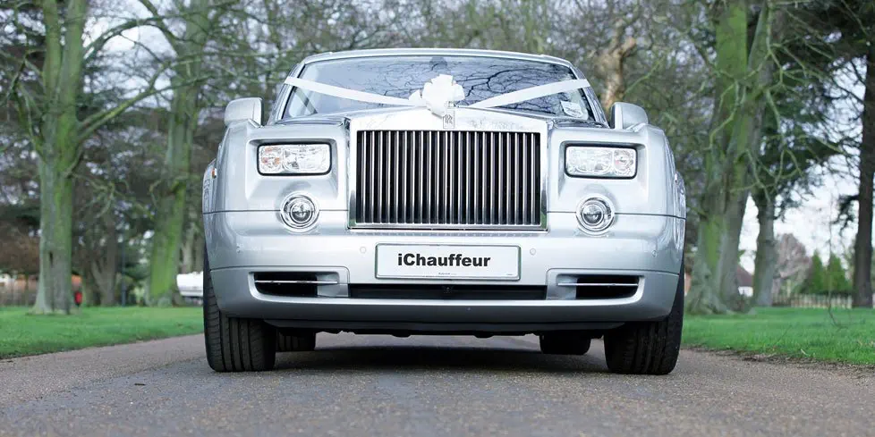 Bentley with iChauffeur license plates