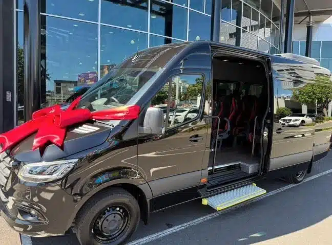 Van hire with decoration Melbourne