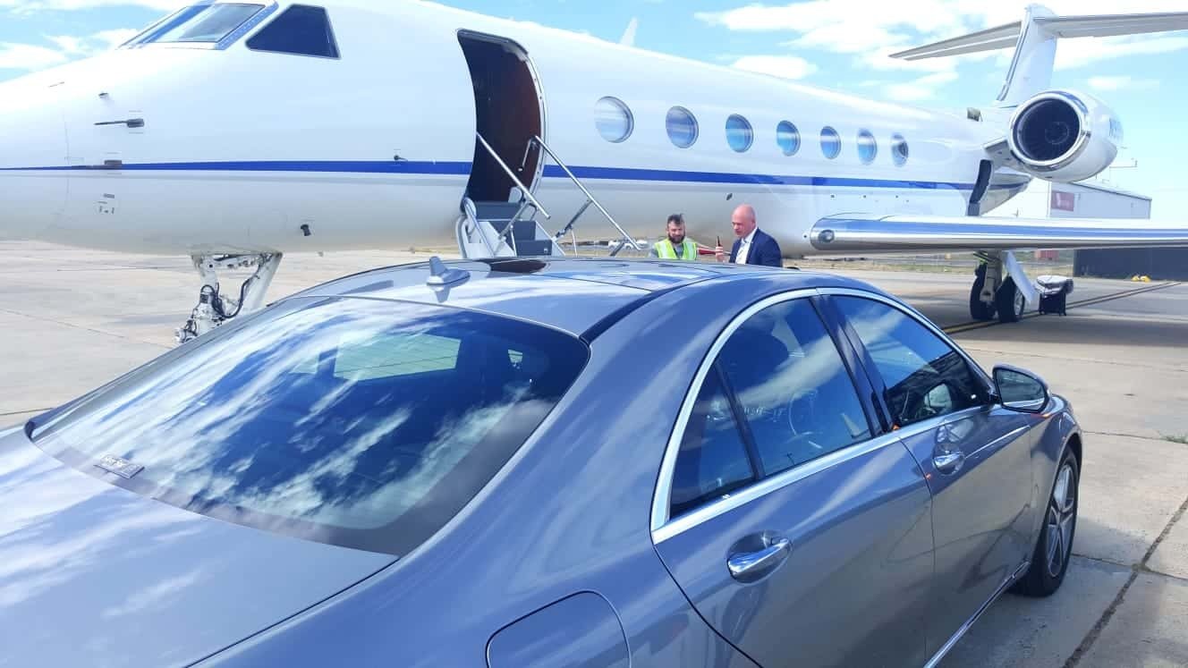 iChauffeur Melbourne Airport Transfer